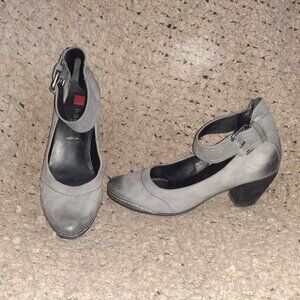 HOGL BRAND-Dark Gray Nubuck-Oiled Leather Areas-Ankle Wrap Strap Snap-Sz 6-NM